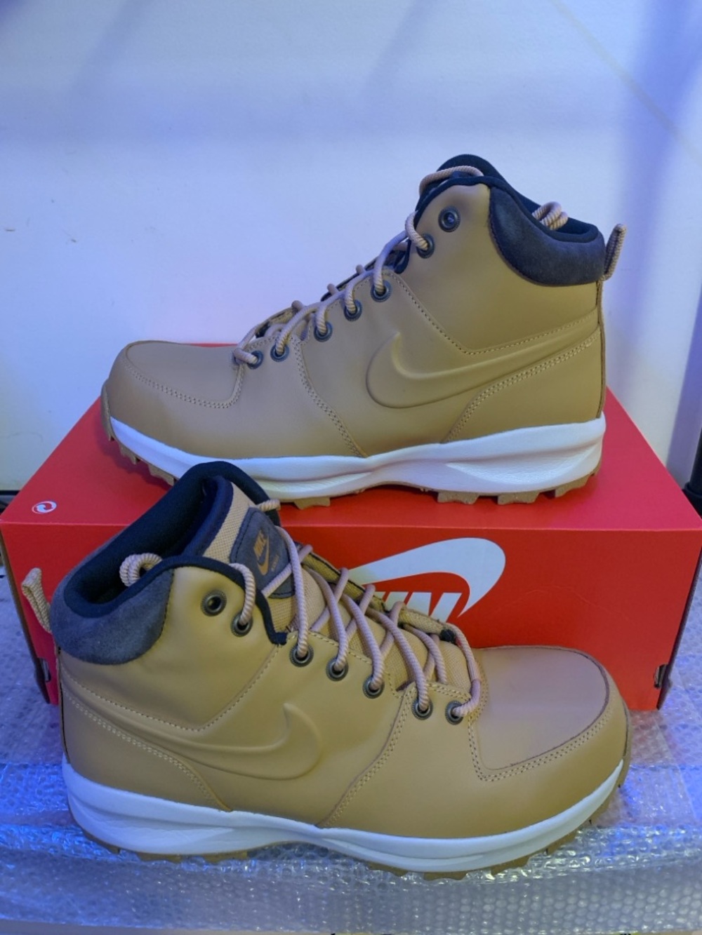 Nike Manoa Leather Haystack HF7095-700 - Men’s Size 10.5